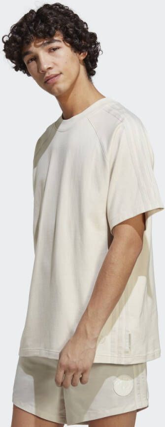 adidas Essentials T shirt