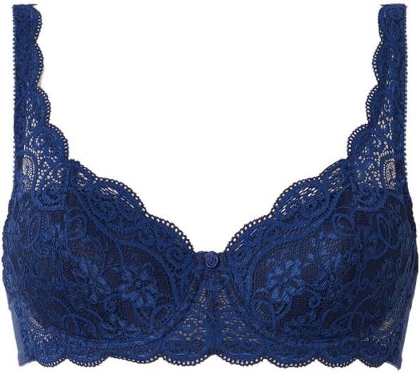 Triumph Amourette voorgevormde bh van kant