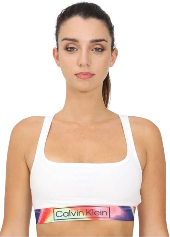 Calvin Klein Reimagined Pride bralette met logoband