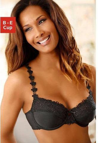 Nuance Beugel bh Dessous met mooie borduurkant langs de bovenkant van de cups en de bandjes