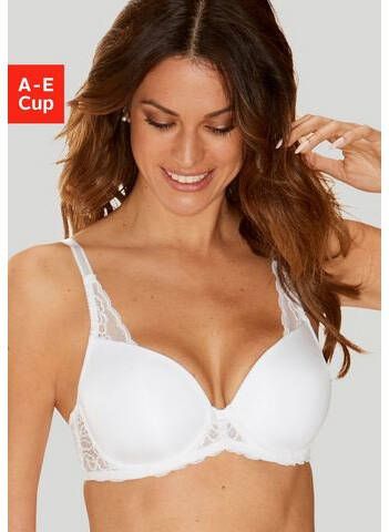 Triumph Bh met steuncups Amourette Spotlight WHP met bandjes van kant