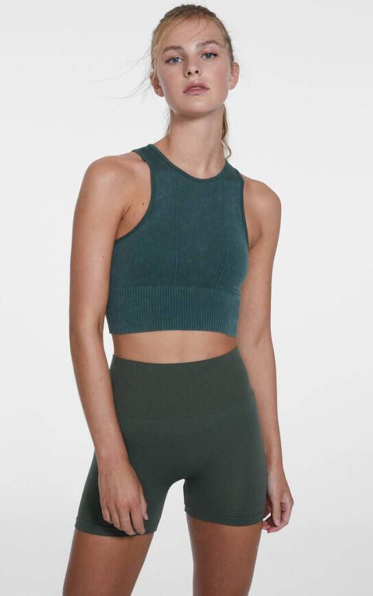 Stradivarius Naadloze Sportieve Hotpants Met Visgraatmotief Kaki