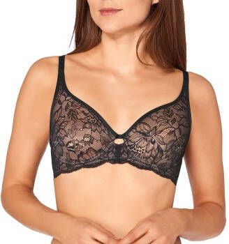 Triumph Amourette Charm W02