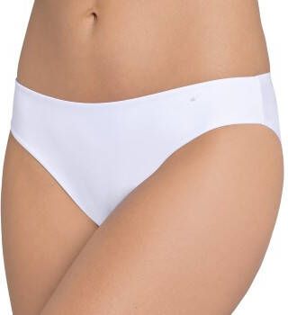 Triumph Body Make Up Essentials Tai